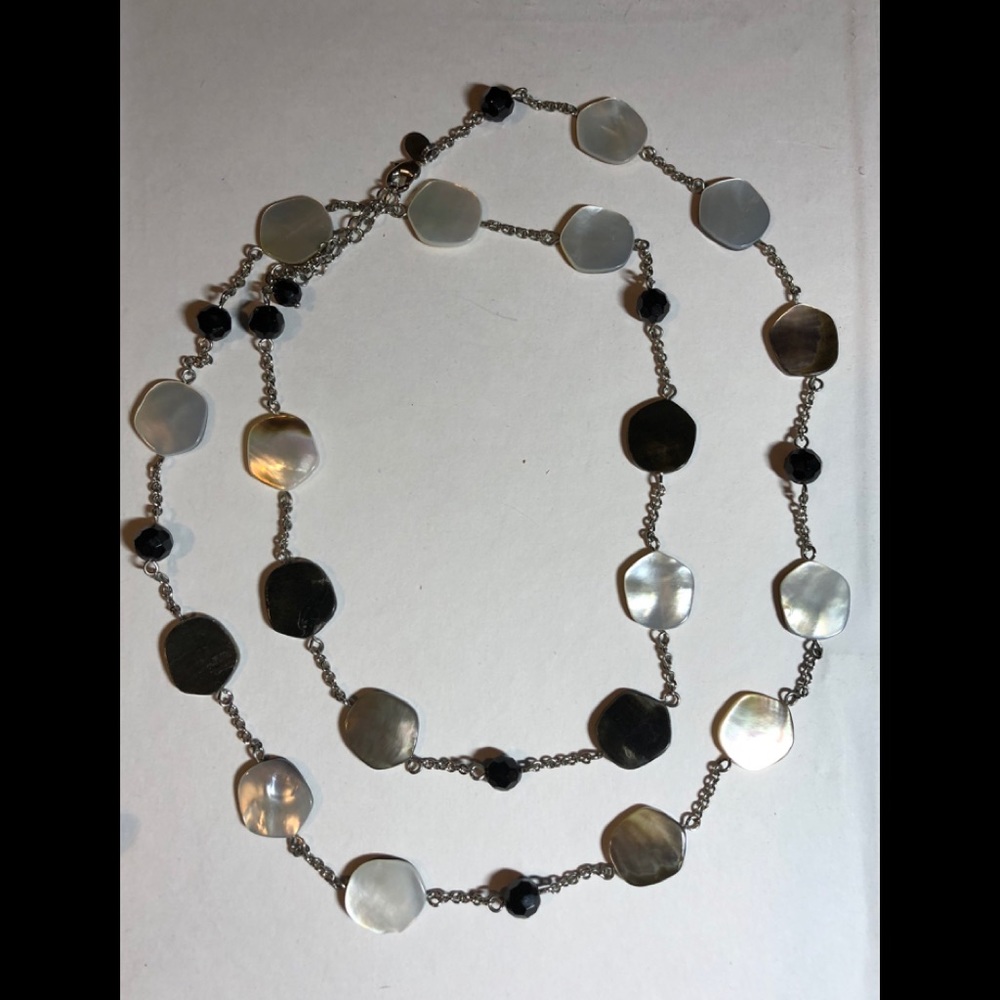 Lia Sophia necklace